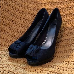 Navy blue heels